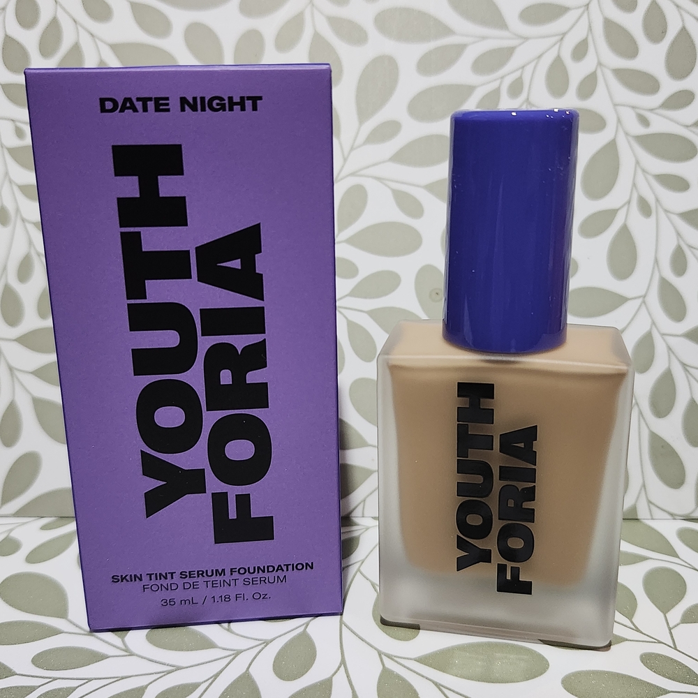 YOUTHFORIA - DATE NIGHT SKIN TINT SERUM FOUNDATION